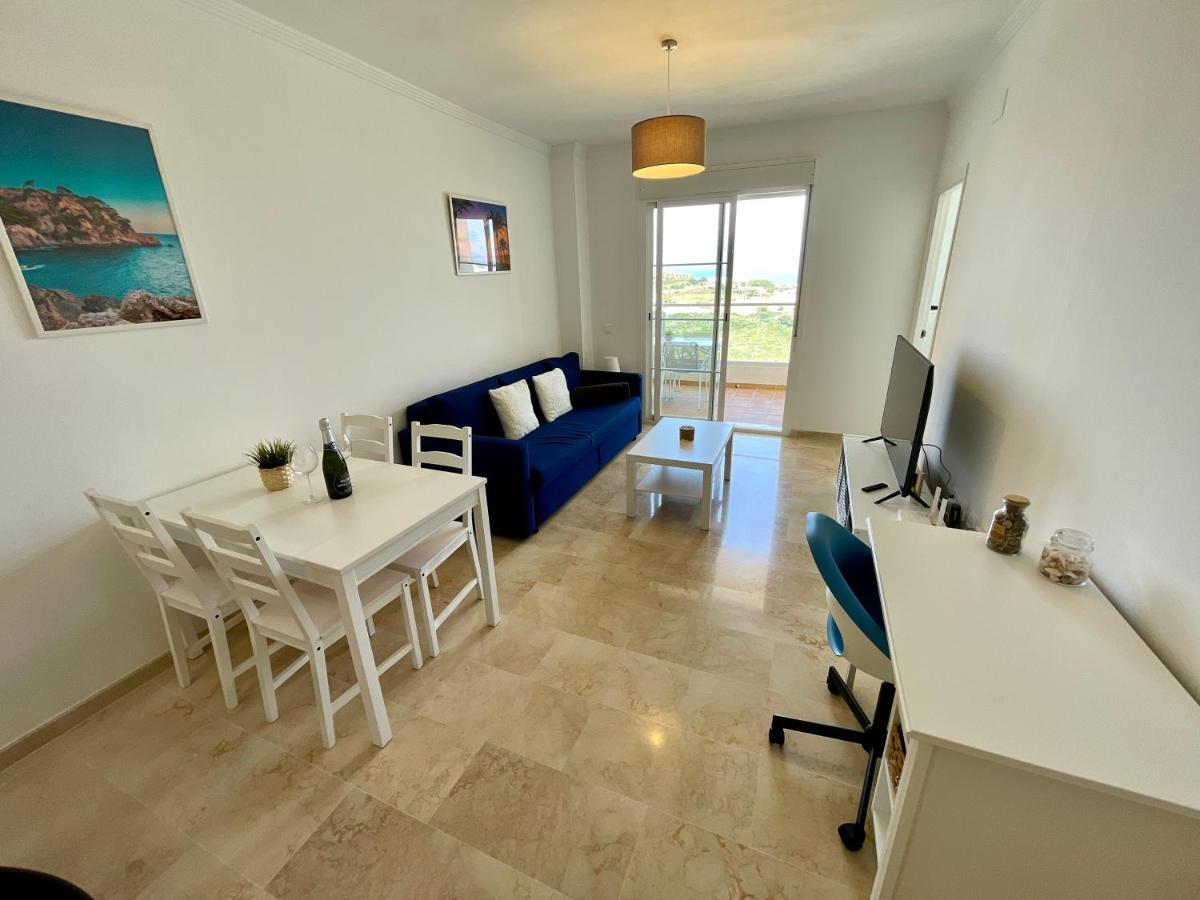 Top Sea View Apartment - 7 Minutes To Sotogrande Castillo de Sabinillas Buitenkant foto