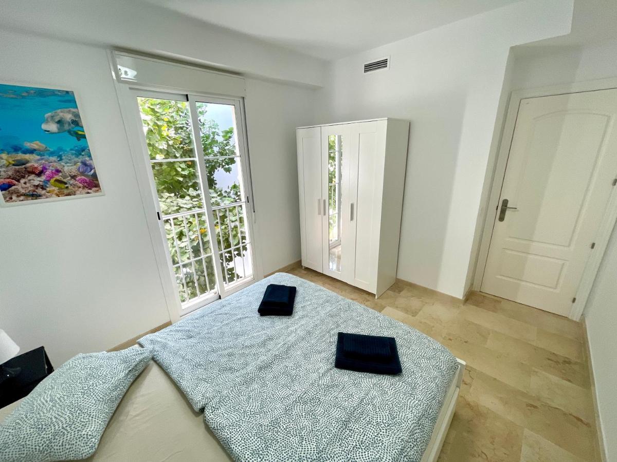 Top Sea View Apartment - 7 Minutes To Sotogrande Castillo de Sabinillas Buitenkant foto